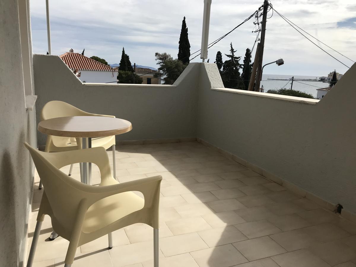 Sailor'S Nautical Concept Hotel Ligoneri Exterior photo